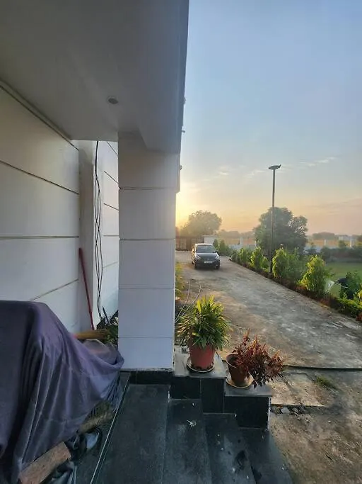 Shanti Niwas Villa Váránaszi Nyaraló
